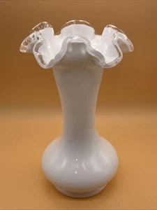 Vintage FENTON Silver Crest Ruffled Edges Milk Glass Bulb Vase 8" - Picture 1 of 5