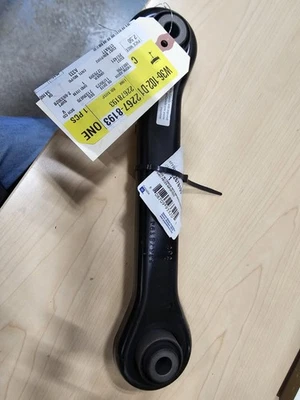 22678193 NEW Genuine GM OEM Rear Suspension Link - Image 1 of 2