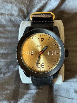 Nixon take charge the corporal - Image 1 of 4