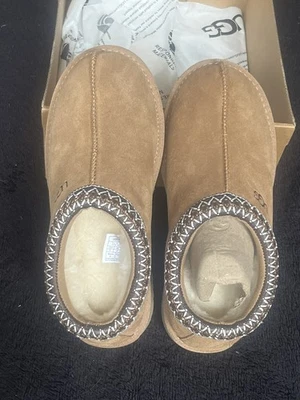 UGG Tasman Slippers Chestnut Slippers Women's Brand New w/ Original Box Size6 - Image 1 of 4