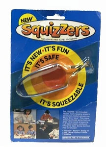 1983 Vintage Squizzers the Squeezable Scissors, In Package! - Picture 1 of 7