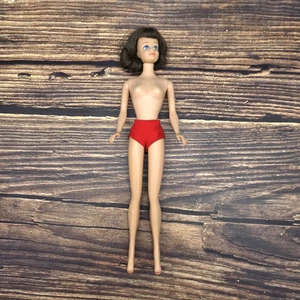 Muñeca Midge Barbie Mattel Años 60 Ojos Azules Pecas Morena Bob Original - Imagen 1 de 13