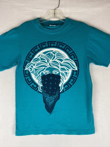 Crooks And Castles T Shirt Cover