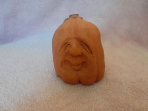 Vintage 1980er Whiterock Studio Kunstkeramik Ton Kürbis Figur Handarbeit - Bild 1 von 8