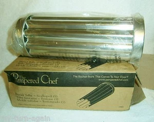 Vintage NIB Pampered Chef Scalloped Metal Bread Tube With Book Pamplet - Picture 1 of 1