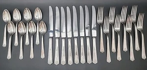 Vintage Rogers & Bro MAJESTIC Silverplate 24 Pcs Flatwear "BEAUTIFUL" 1928 - Picture 1 of 13