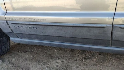 Jeep Grand Cherokee 2000-2003 conductor moldura delantera izquierda de tira de moldura de puerta Foto 1 de 4