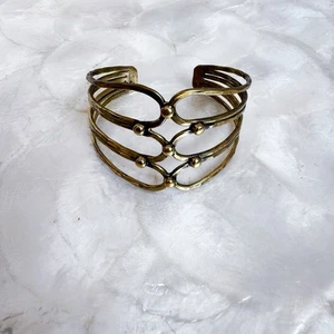 Bracciale vintage antico ottone tonnellate tessuto aperto sistema operativo - Foto 1 di 14