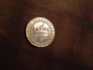 William Shakespeare £2 coin. 2016 The Hollow Crown Edge inscription Error - Picture 1 of 3