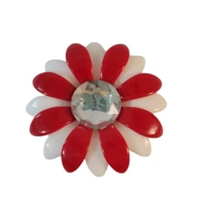 Broche de margarita flor plástico vintage rojo blanco gema transparente 2" - Imagen 1 de 5