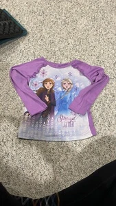 Disney Frozen Stronger Together short sleeved PJ shirt 6/6X Girl’s - Picture 1 of 7