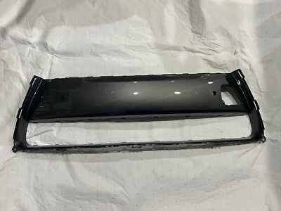 *NEW LEXUS LS460 FRONT BUMPER LOWER GRILLE COVER INSERT OEM 2013-2017 EXTENSION - Image 1 of 4