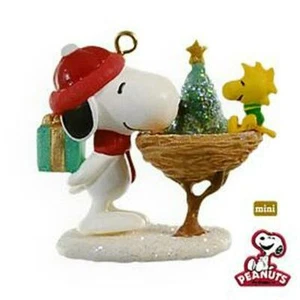 2009 Hallmark Ornament ~ Winter Fun With Snoopy #12 ~ Miniature NIB QXM9002 - Picture 1 of 1