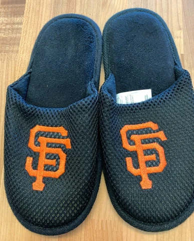 MLB San Francisco Giants Team Logo Woven Slippers Slip On Sandals Size M Cover