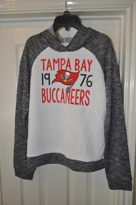 Tampa Bay Buccaneers youth Girls Hoodie NFL Team Apparel NEW Multiple Sizes  - Изображение 1 из 4