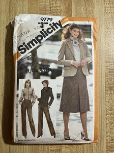 Simplicity Patterns (W) ~ CUT PATTERNS ~ All are Size 14 * ~ * ~ * Listing 1256 - Picture 1 of 2