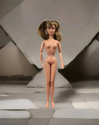 Кукла Barbie Teresa 1990 каштановые волосы сочлененные руки ноги обнаженная для модели Ooak C83 - Изображение 1 из 4