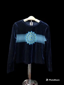 Vintage Girl Identity Blouse Deep Blue Lighter Blues In Middle On Kaleidoscope - Picture 1 of 2