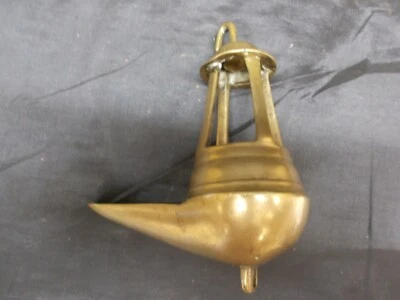 ANCIENNE LAMPE A HUILE LAITON FIN XIXe DEBUT XXe - Photo 1/4