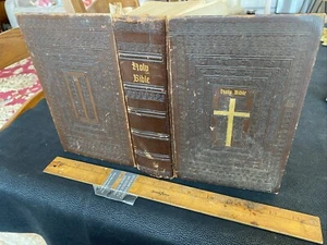 Catholic Family Edition HOLY BIBLE Spellman ~ John J Crawley 1953 HC Illustrated - Picture 1 of 24