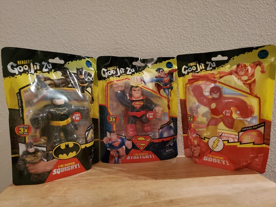 Lote Goo Jit Zu DC Superhéroes - Batman, Superman, Flash Hero Pack Figuras en Mano Foto 1 de 4