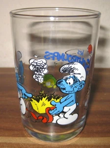 Smurfs Smurf Schtroumpfs Puffi Amora Belgium Cartoon Glass 2010 Rare - Picture 1 of 10