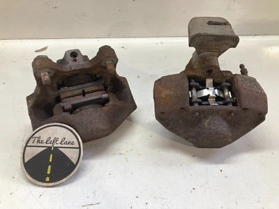 Pinzas de freno traseras Volvo 240 245 242 244 1986 con herrajes Foto 1 de 4