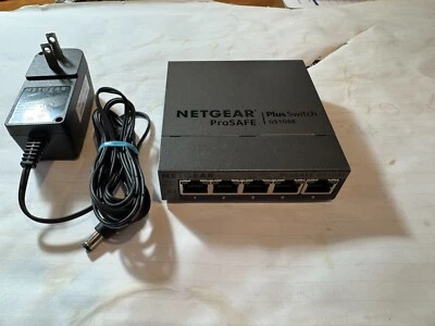 NetGear ProSafe Plus 5-Ports Gigabit Smart Managed Ethernet Switch GS105Ev2  - Image 1 of 4
