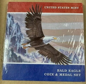 2008 United States Mint Bald Eagle Coin & Medal Set New Sealed - Picture 1 of 2
