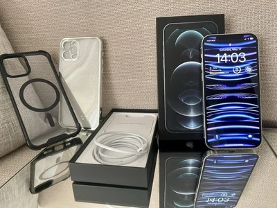 Apple iPhone 12 Pro - 256GB - Argento (Sbloccato) - Immagine 1 di 4