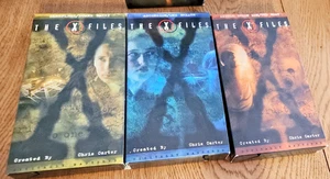 X-Files Season 2 (Two) 1994 6 episodes VHS Box Set Ascension, One Breath, Host - Picture 1 of 3