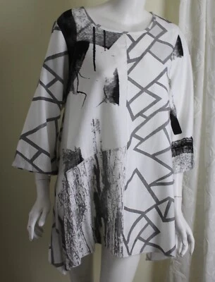 Vintage Concept Sz XL Art-to-Wear White Gray Modernist Lagenlook ALine Tunic Top - Image 1 of 4