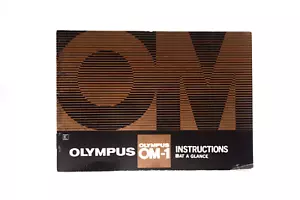 OLYMPUS OM-1 FOTOCAMERA REFLEX MANUALE ISTRUZIONI A COLPO D'OCCHIO - Foto 1 di 2