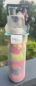 O2cool ArcticSqueeze Insulated Mist 'n Sip Puppy Pug Dog Water Bottle and Mister - Picture 1 of 10
