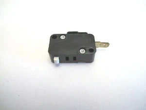 BIC 940 TURNTABLE PARTS - micro switch - power - Picture 1 of 3