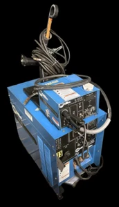 Miller CP-300 Mig Schweißgerät Netzteil 12,3 kW mit Millermatic S-22A Drahtvorschub - Bild 1 von 7