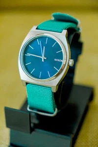 Nixon Minimal The Time Teller Watch All Steel WR 100m 37mm Mens - Picture 1 of 3