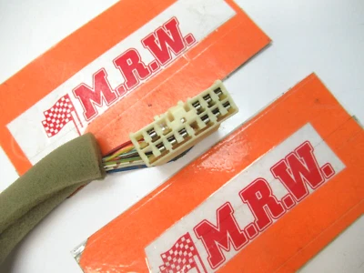 TEMPERATURE CONTROL COMPUTER WIRE PLUG off 88650-42130 for 01 02 03 04 05 RAV4 - Image 1 of 4