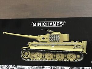 Minichamps Deutscher Panzer Tiger I schwerer Panzer mit montiertem Maschinengewehr 1/35 Neu