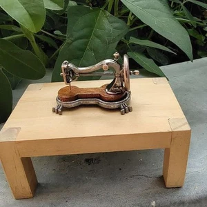 1:12 Dollhouse Miniature Furniture Sewing Machine Tailor Toy Doll House De R Jw - Picture 1 of 12