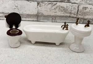 Three Vintage Dollhouse Bathroom Fixtures Toilet Sink Tub Porcelain Set Lot - Picture 1 of 10