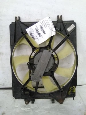 Conjunto de condensador ventilador motor ventilador pasajero derecho Honda CR-V 17-19 Foto 1 de 4