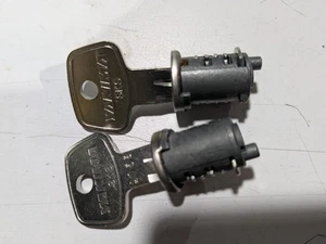 yakima A155 Schlosskerne und Schlüssel nagelneu - Bild 1 von 2