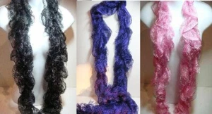 Damen langer, weicher Spitzenschal mit Rüschen und Fransen - Farbe wählbar - Bild 1 von 3