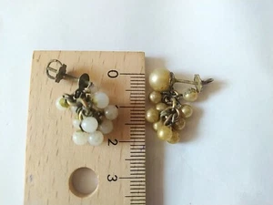 Antike  alte Ohrringe, Hänger und Perlen - Bild 1 von 7