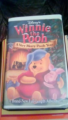 Disney's Winnie the Pooh - A Very Merry Pooh Year VHS full-length movie Tigger  - Image 1 of 2
