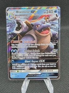 Pokemon TCG Legami Ininterrotti Blastoise GX 35/214 - Foto 1 di 6