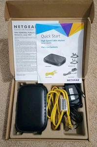NETGEAR DOCSIS 3.0340Mbps Cable Modem CM400-1AZNAS - Picture 1 of 4