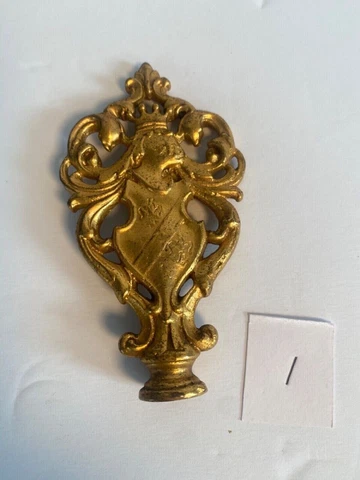 Vintage “Art Deco “ Metal/ Brass Finial Cover