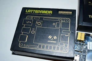 LATTEPANDA DFR0418 2GB/32GB Licenced PC Window 10 OS NEW W1B - Picture 1 of 4